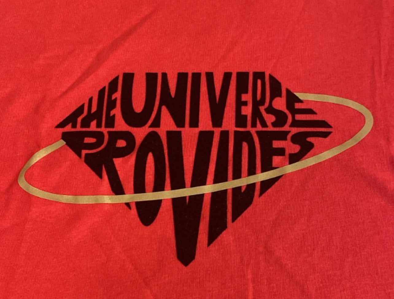 Red & black the universe provides crop tee