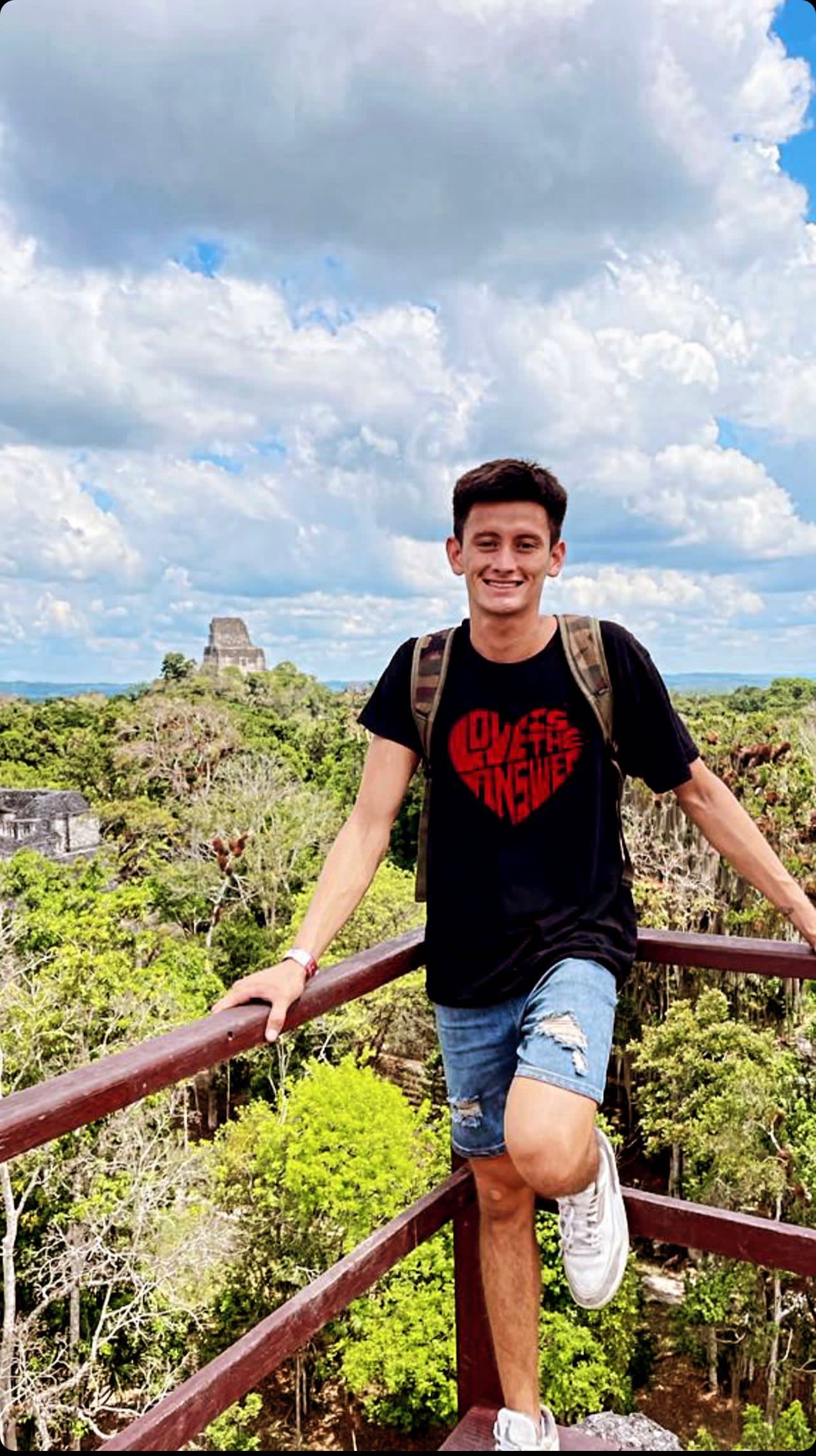 Black and red love tee shirt