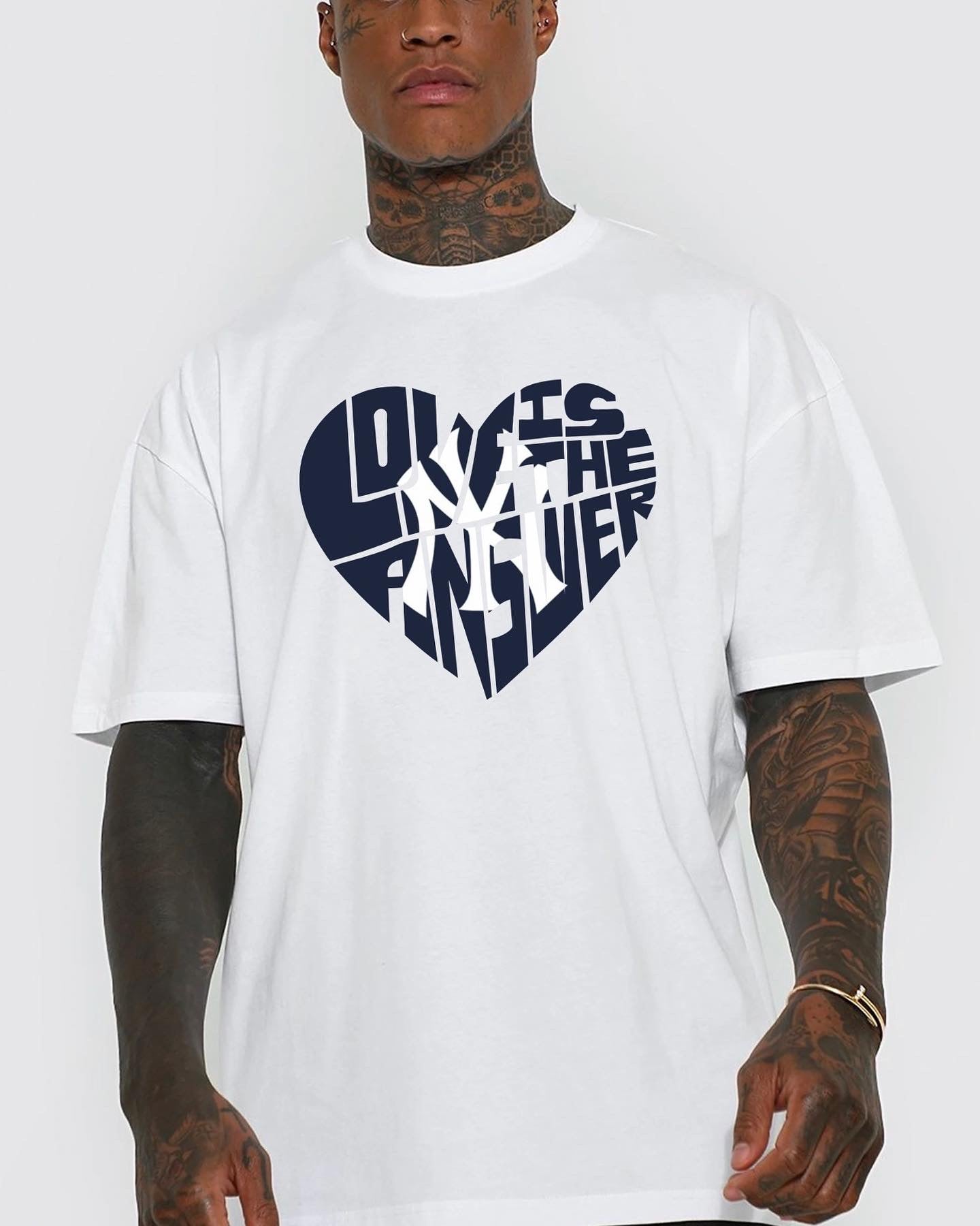 New York Yankee love tee